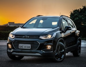 Книги по ремонту и эксплуатации Chevrolet Tracker